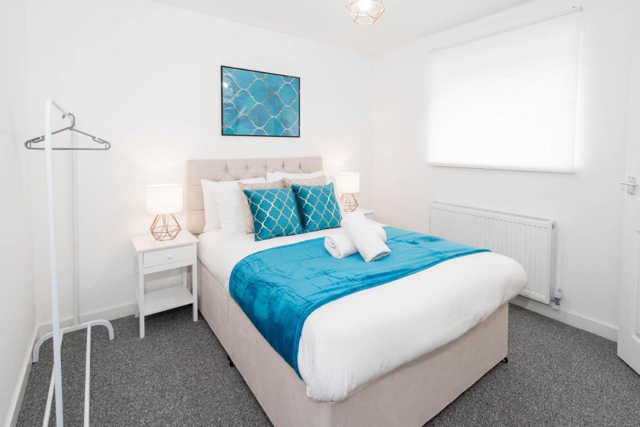 Two Bedroom Apartment - En Suites - Smart Tv'S - Wifi - Netflix - Bearwood Birmingham Zewnętrze zdjęcie